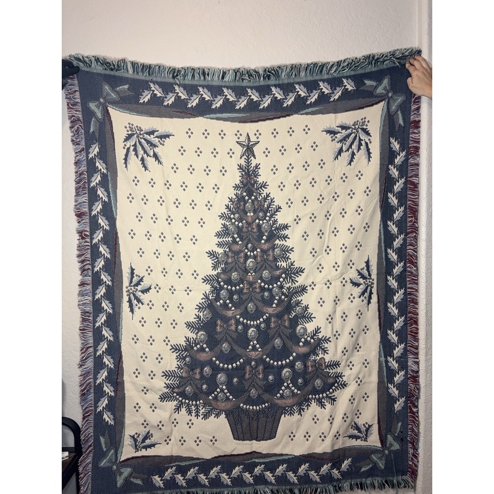 Vintage Holiday Christmas Tree‎ Blanket Throw 50x64 Handmade with Fringe